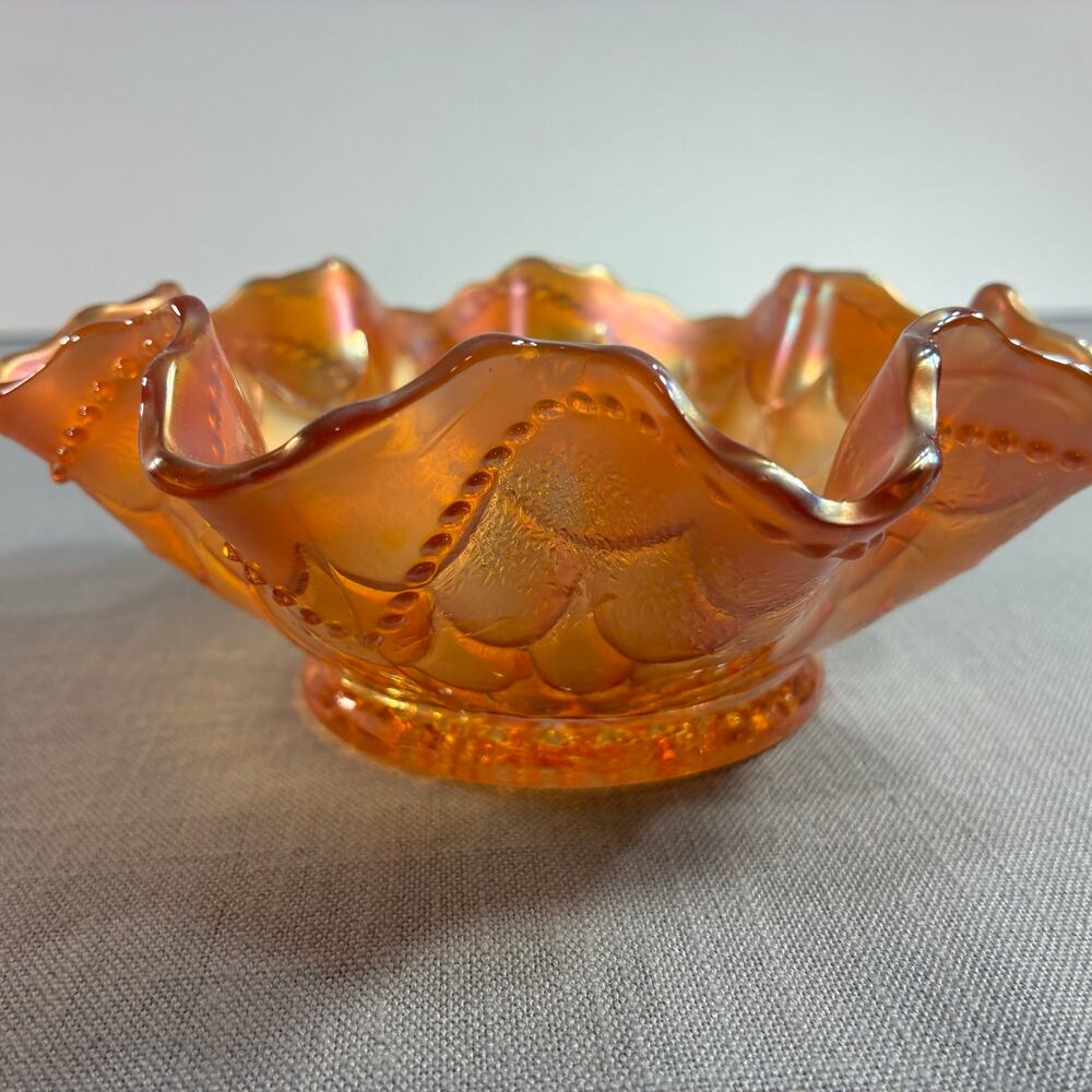 Vintage Marigold Carnival Glass Ruffled Bowl Petal Pattern 6.5 Inch - Picture 6 of 11